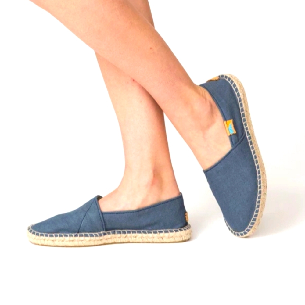 UBUNTU handmade casual afridrille loafers size 11 1/2